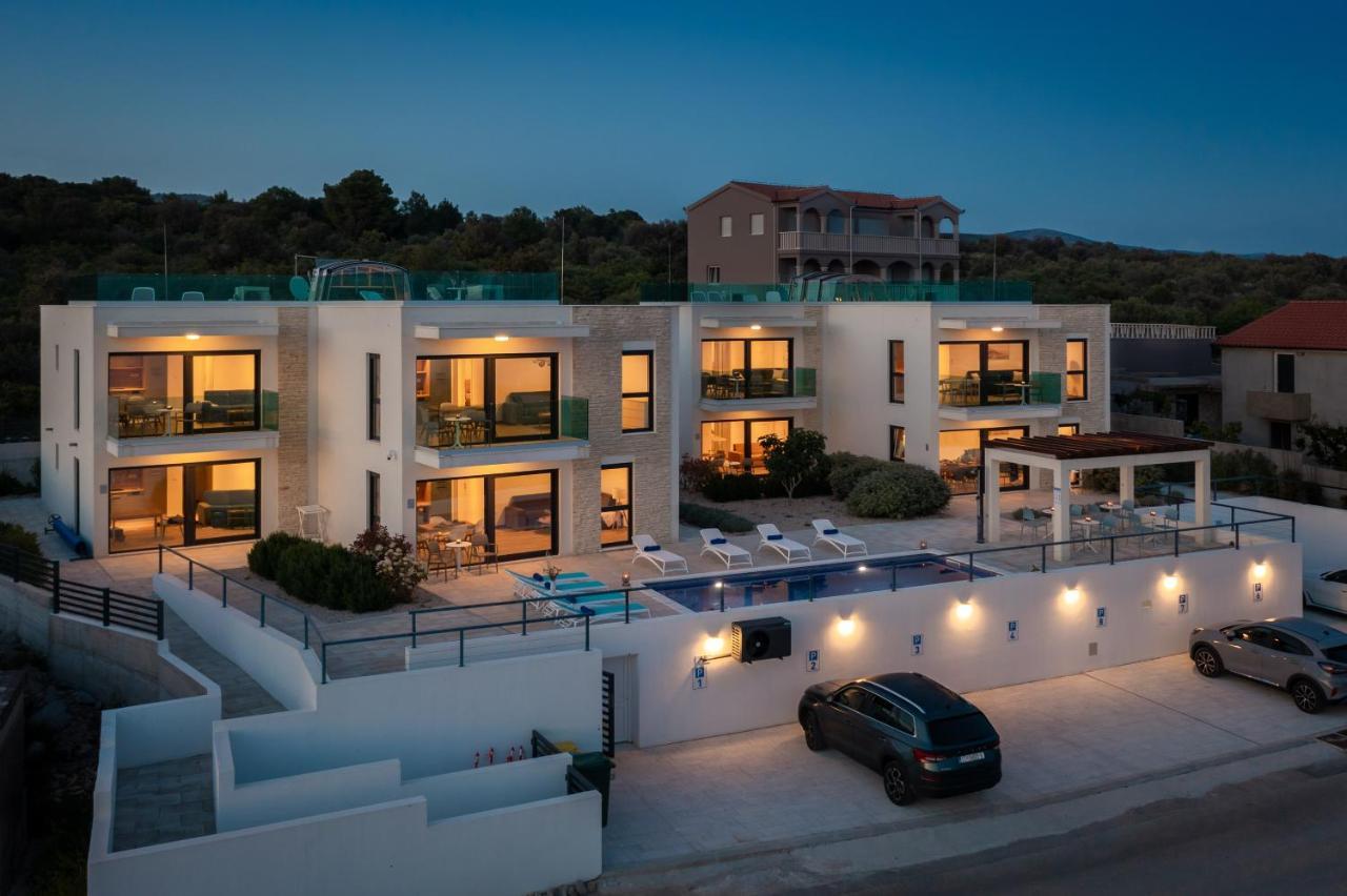 Sun Resort Apartments Zečevo Eksteriør bilde