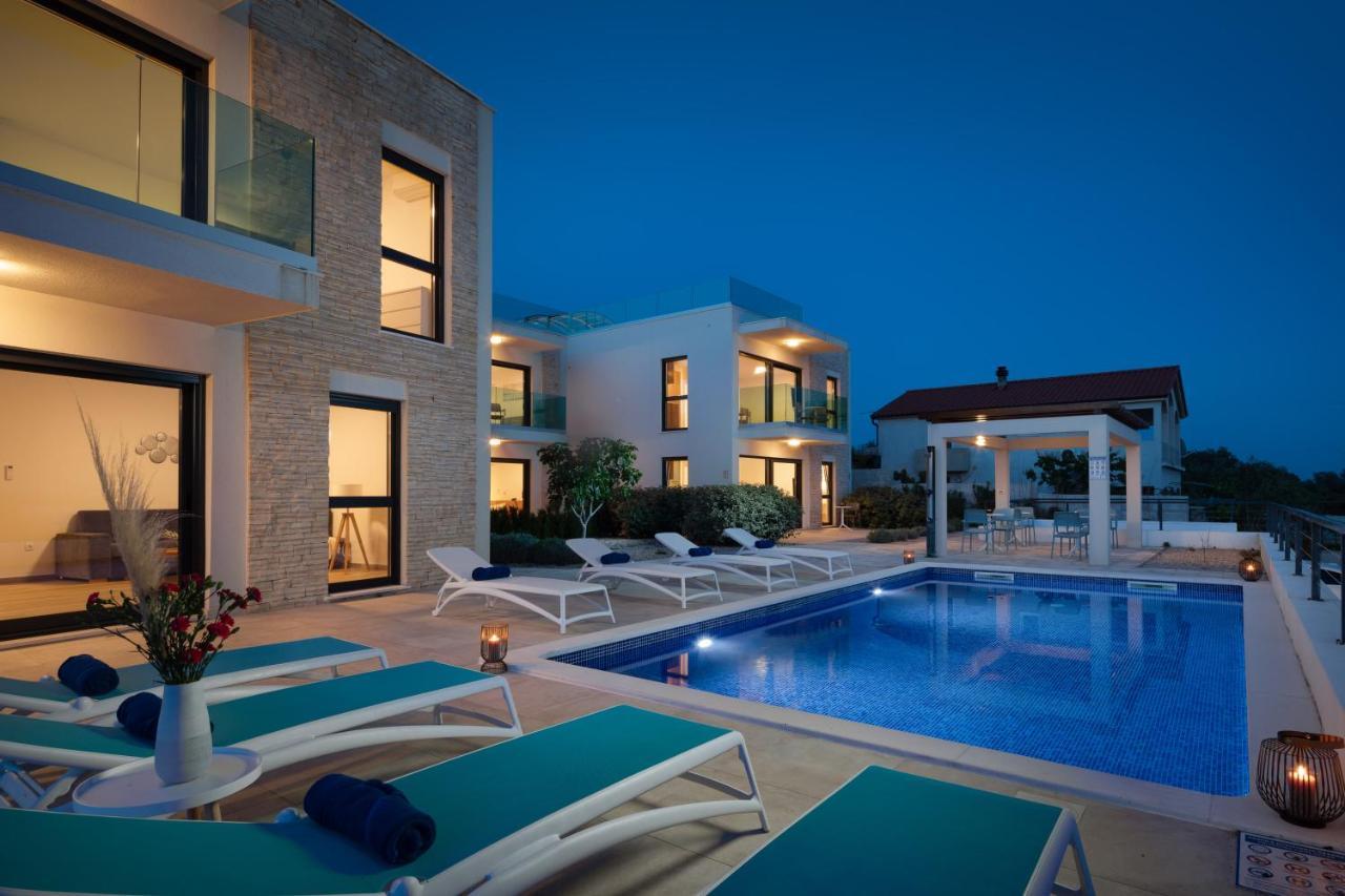 Sun Resort Apartments Zečevo Eksteriør bilde