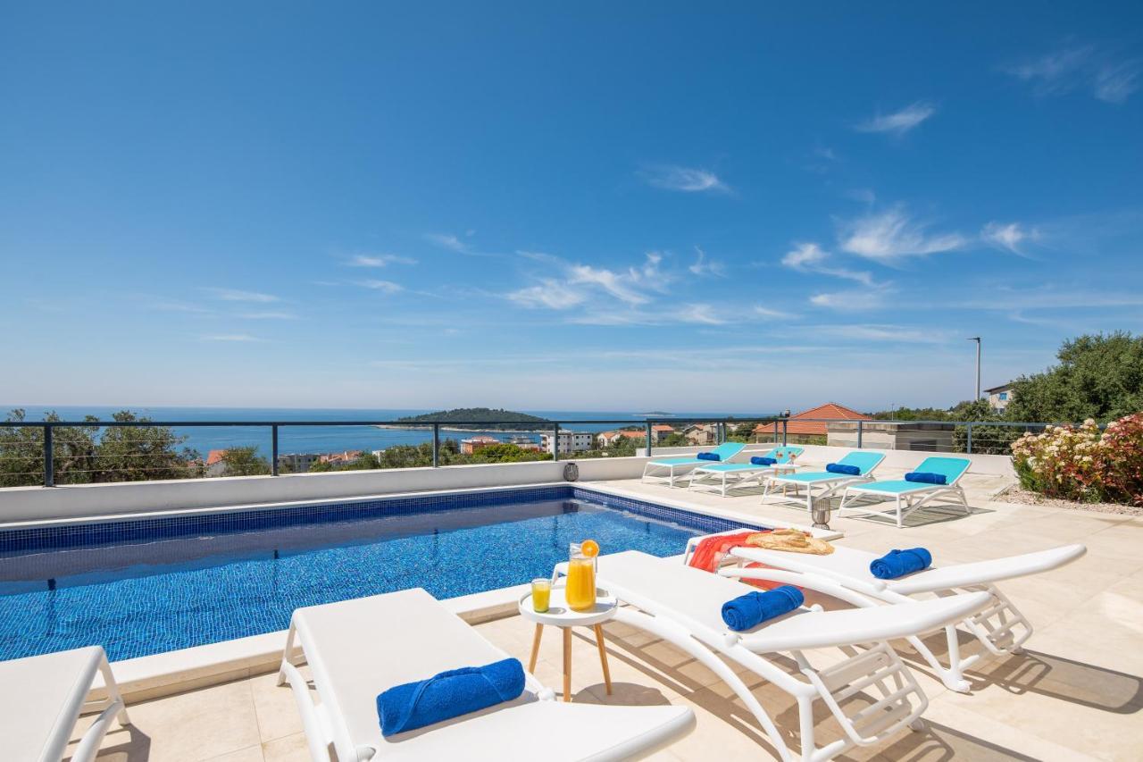Sun Resort Apartments Zečevo Eksteriør bilde